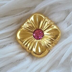 Swarovski Gold Toned Brooch with Pink Crystal Center- Great Condition